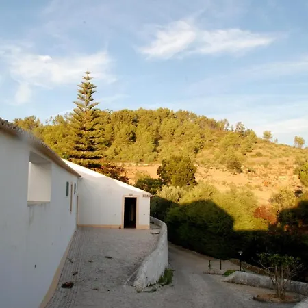 With 2 Bedrooms In Alenquer, With Wonderful Mountain View, Private Pool... Διαμέρισμα Alenquer